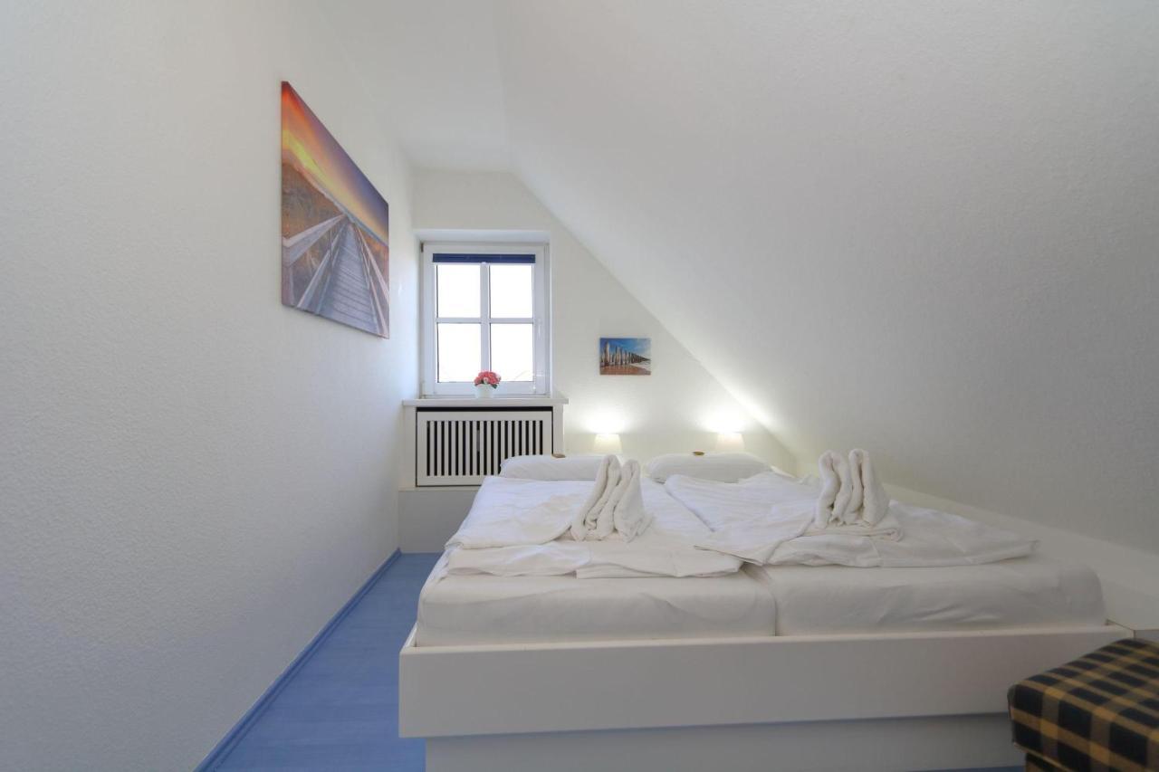 App-Reif-Fuer-Die-Insel Westerland Extérieur photo
